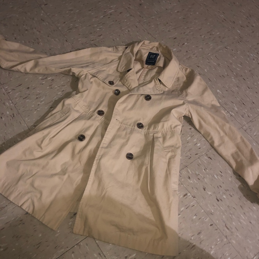 Trench coat